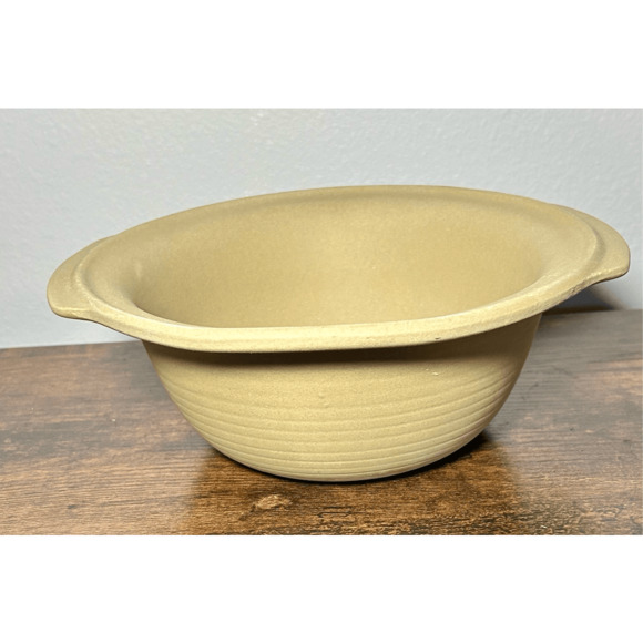 Pampered Chef Stoneware Mini Baking Bowl- Good Condition, 9 x 4 in, #1475 USA - Picture 2 of 9